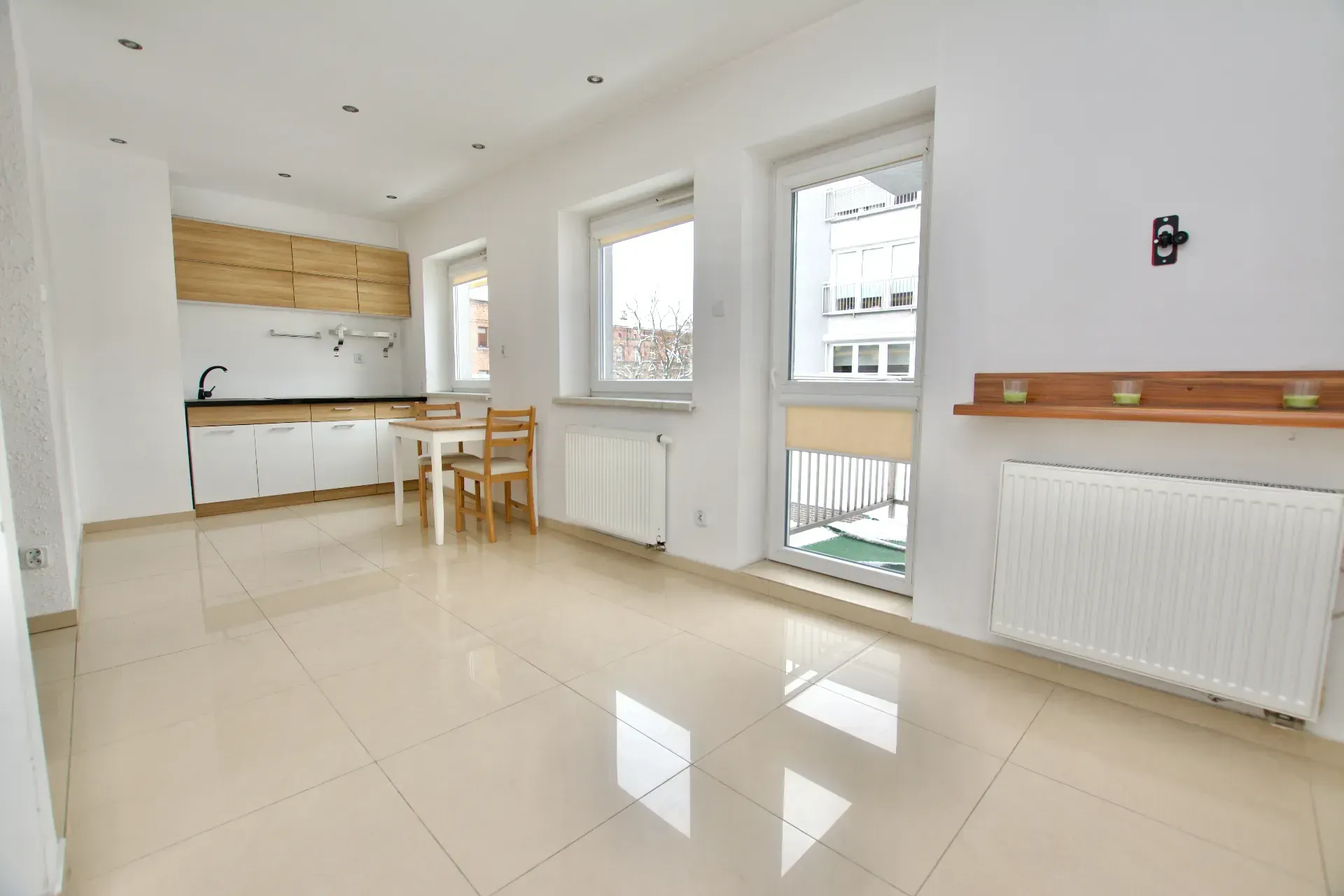 Kawalerka w Apartamentowcu! 6