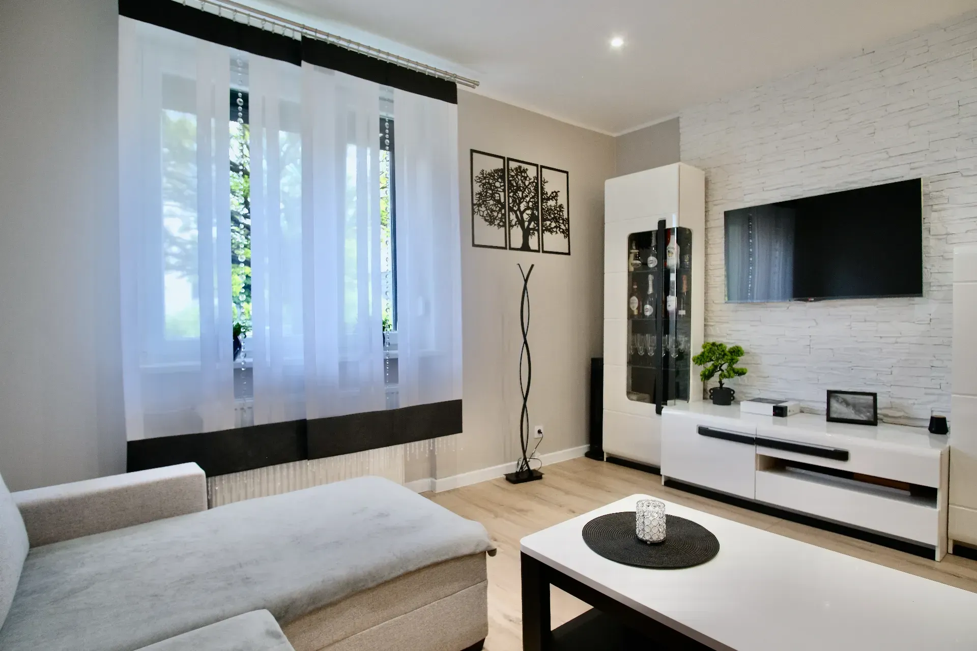 3 rooms I After renovation I Furnished I Stroszek 5