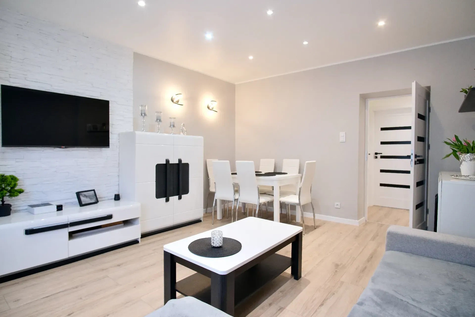 3 rooms I After renovation I Furnished I Stroszek 6
