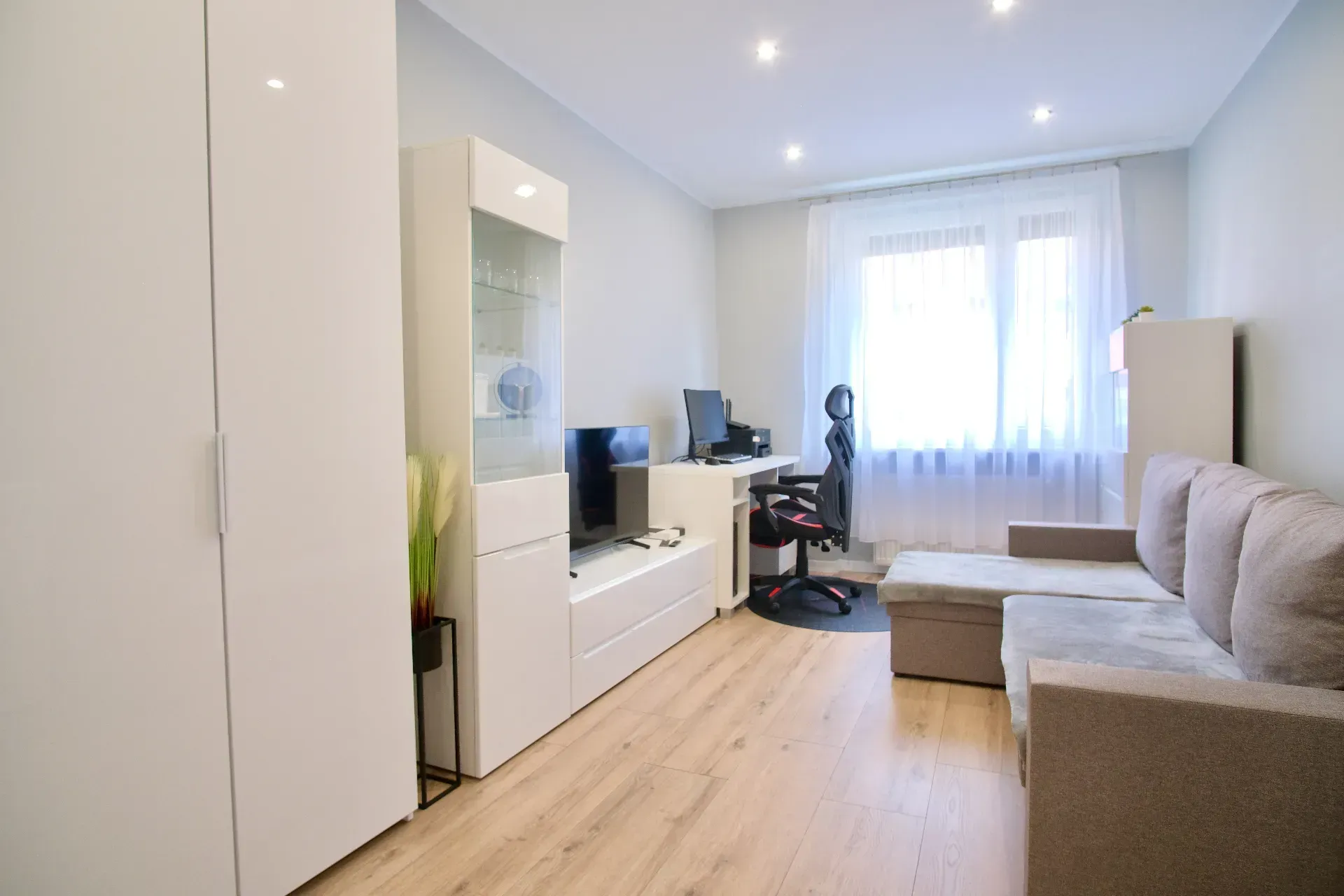 3 rooms I After renovation I Furnished I Stroszek 8