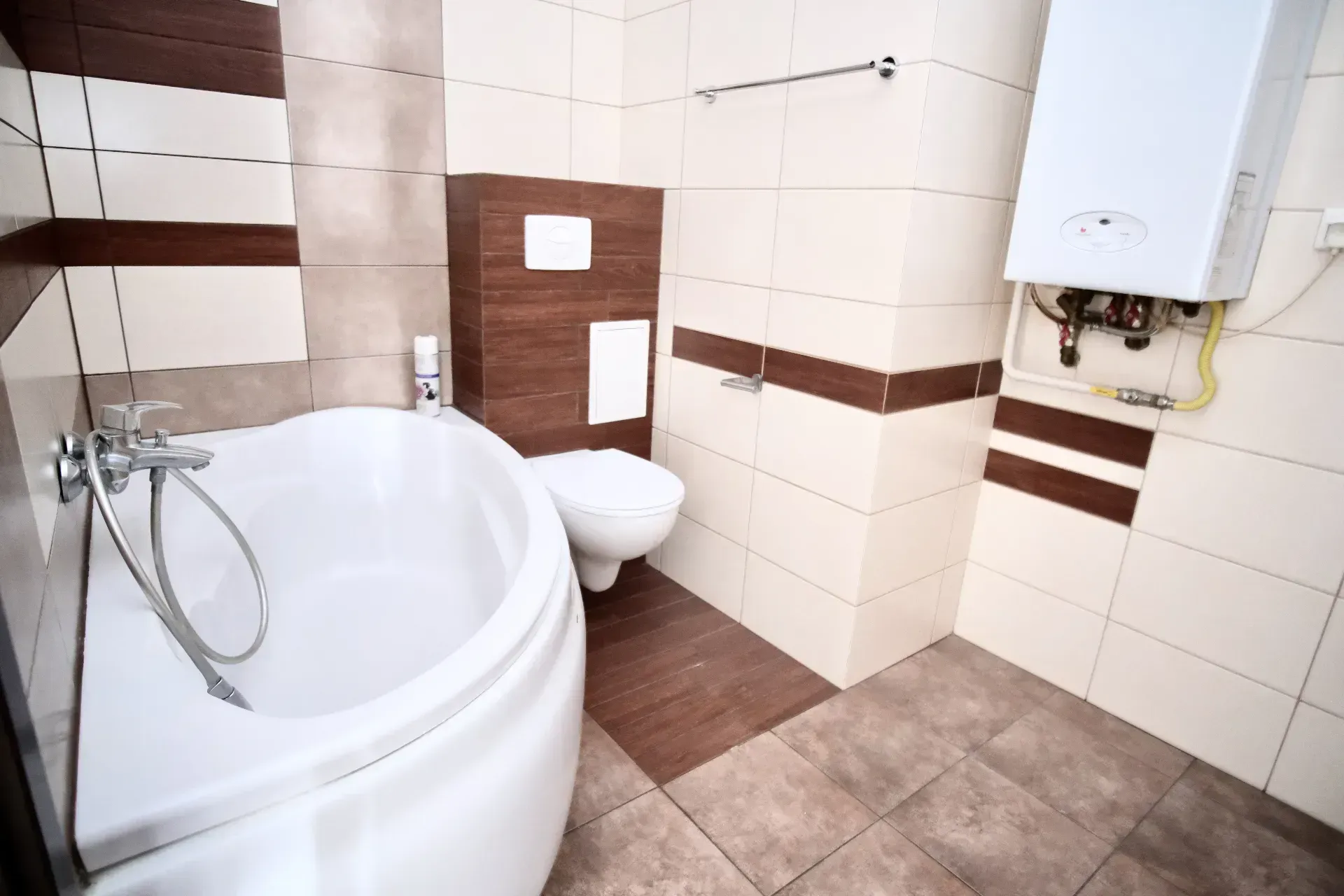 Apartament ! Centrum ! Niski czynsz ! 6