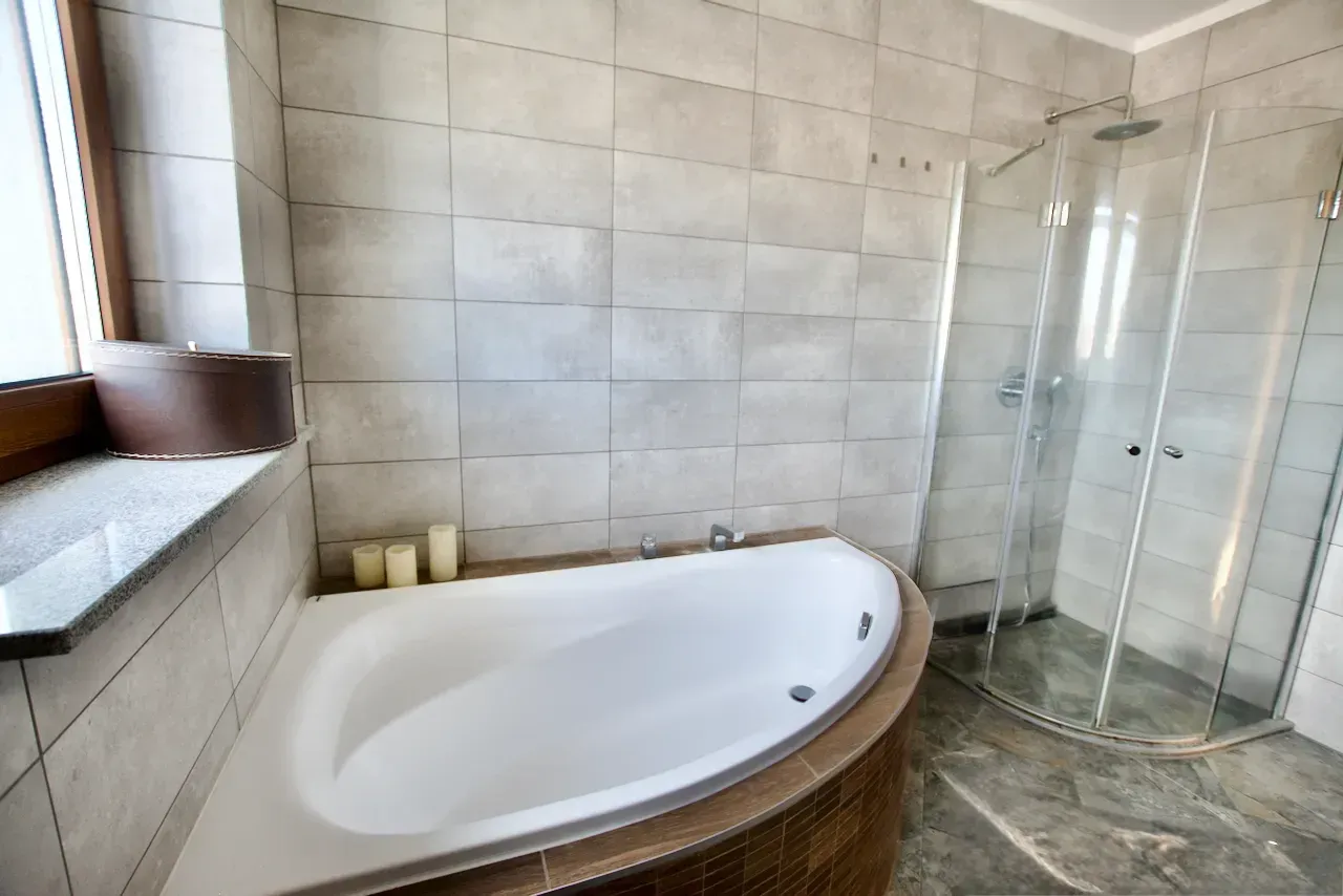 Elegancki dom w prestiżowej lokalizacji 9