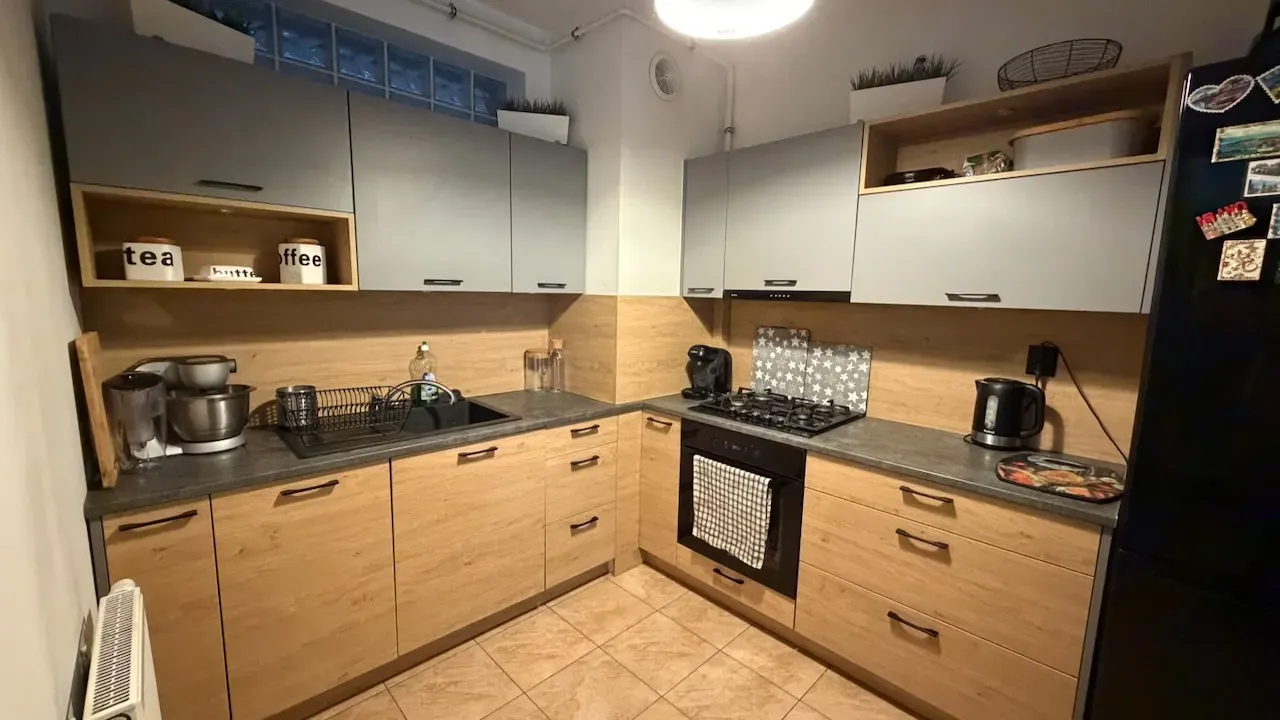 Apartament ! Centrum ! Niski czynsz ! 8