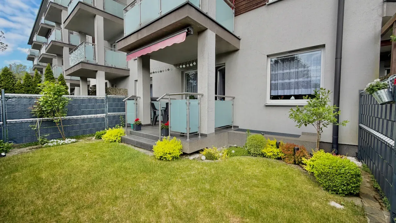 Apartament z ogródkiem| Centrum TG 2