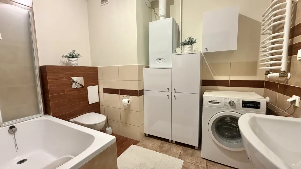 Apartament z ogródkiem| Centrum TG 12